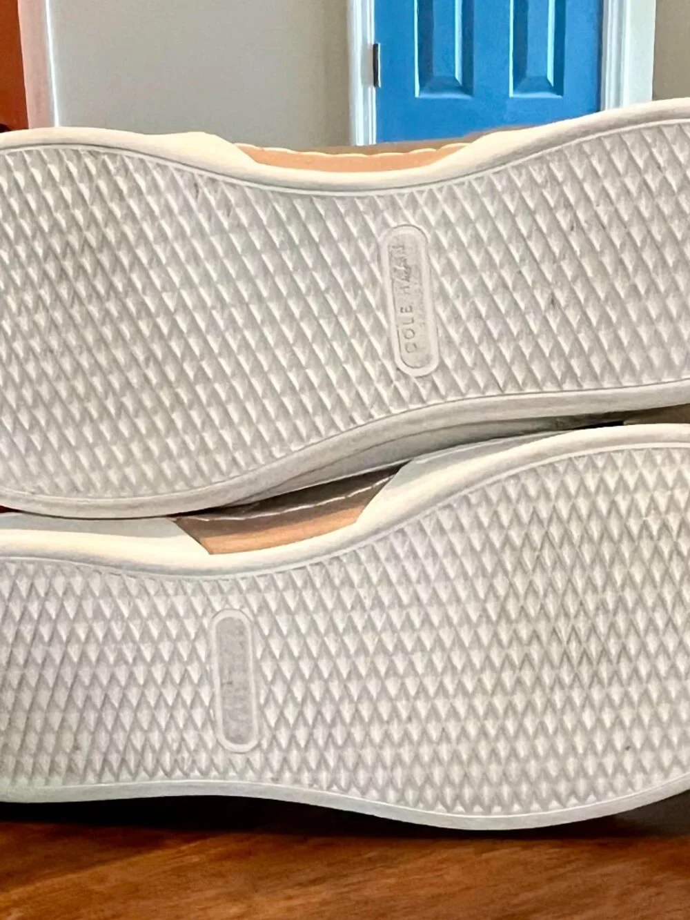Cole Haan GrandPro Breakaway Sneakers Quilted Beige & Black Toe Leather 9.5M